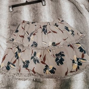 BY TOGETHER FLORAL SKIRT!